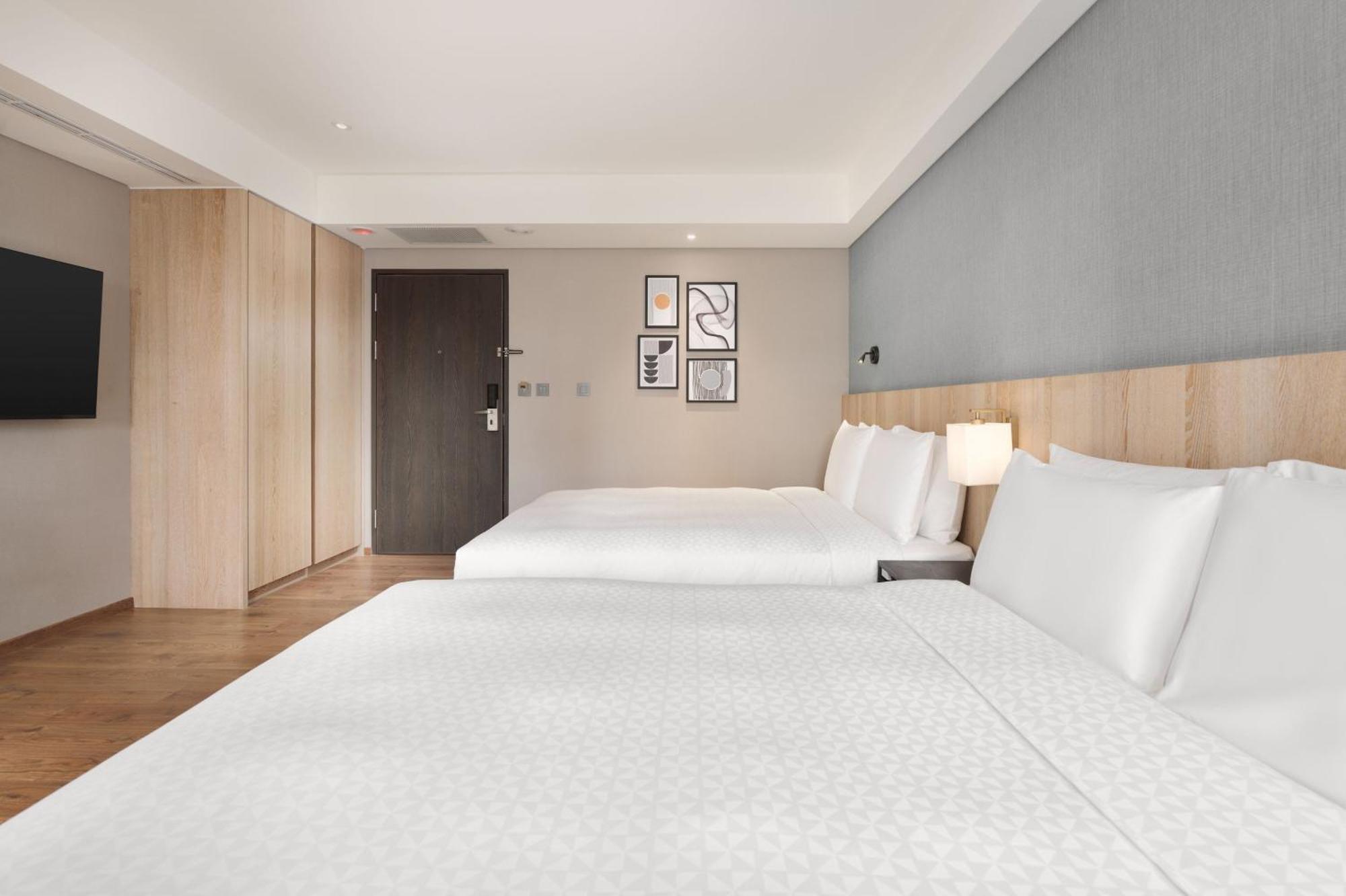 Four Points By Sheraton Yilan Jiaoxi Exteriör bild