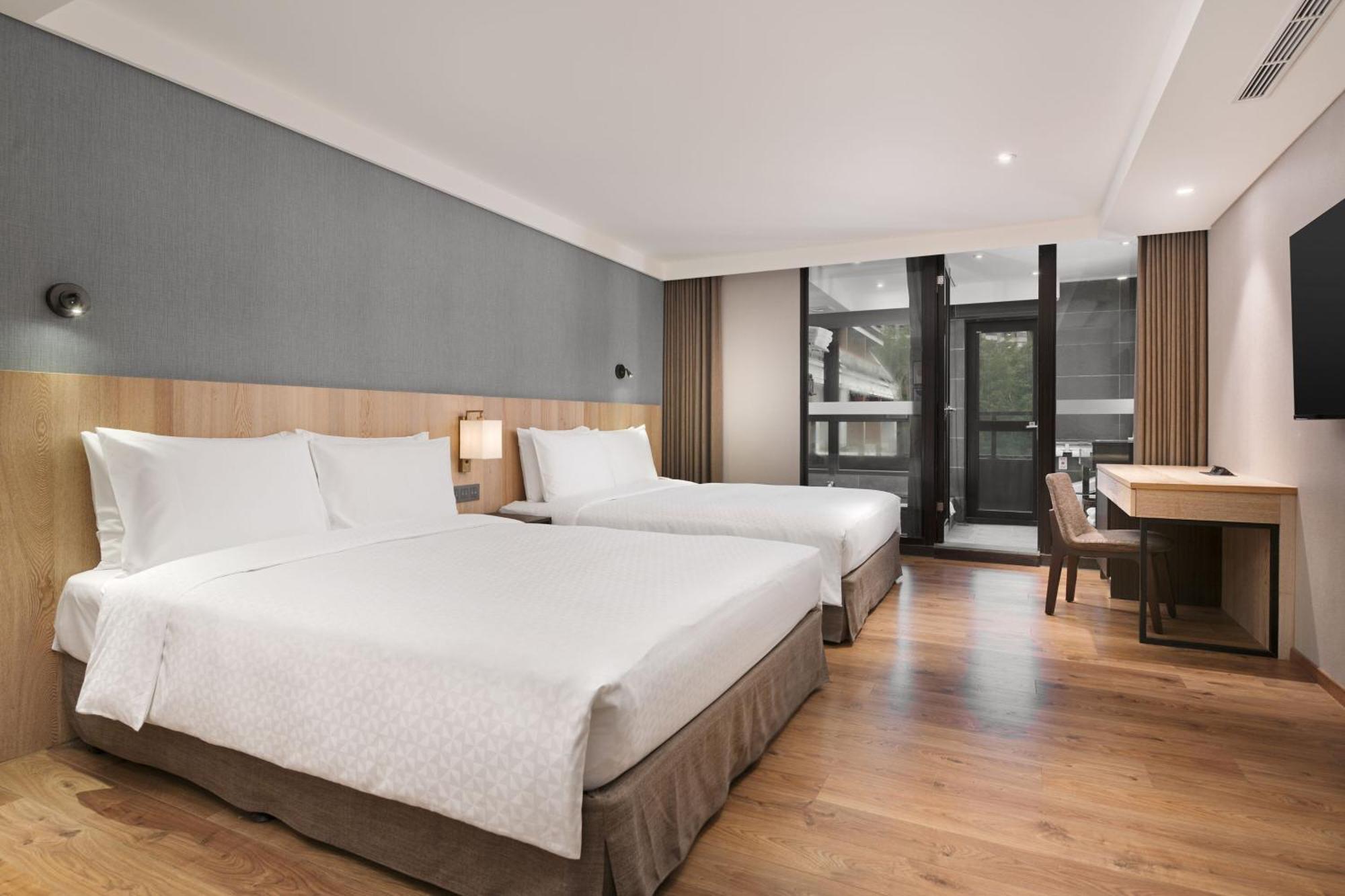 Four Points By Sheraton Yilan Jiaoxi Exteriör bild