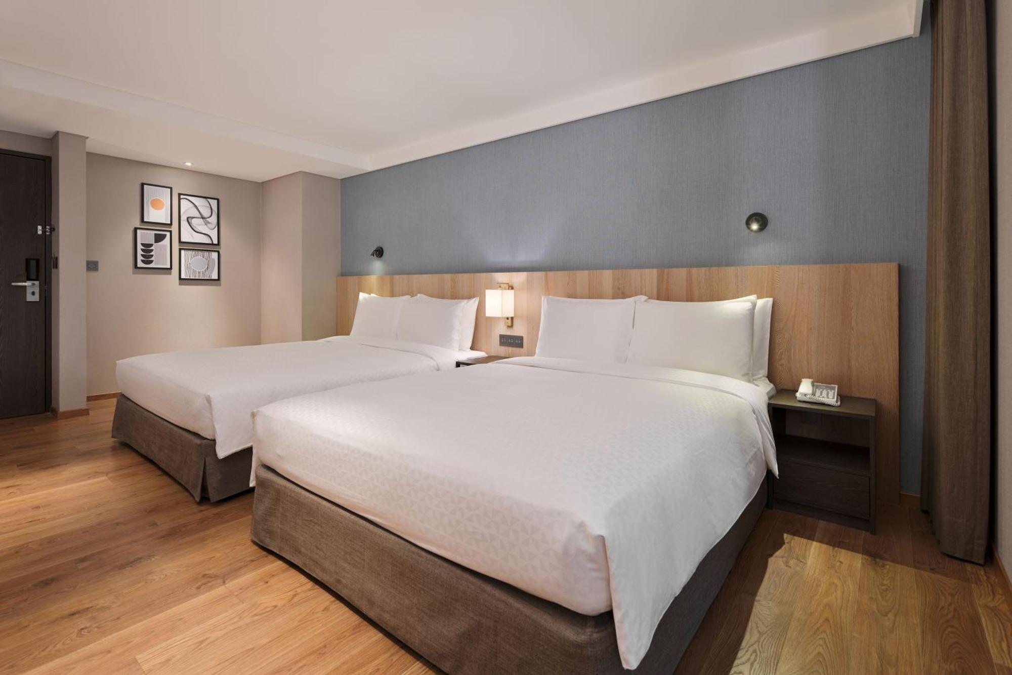 Four Points By Sheraton Yilan Jiaoxi Exteriör bild
