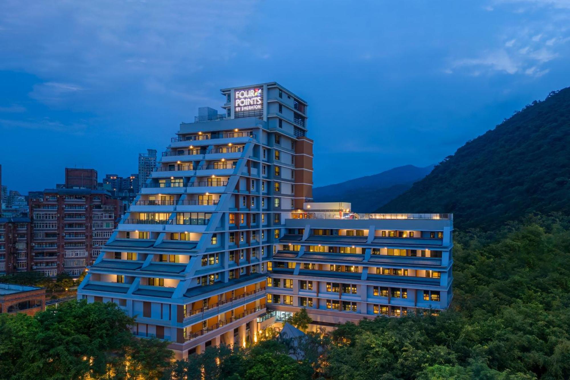 Four Points By Sheraton Yilan Jiaoxi Exteriör bild