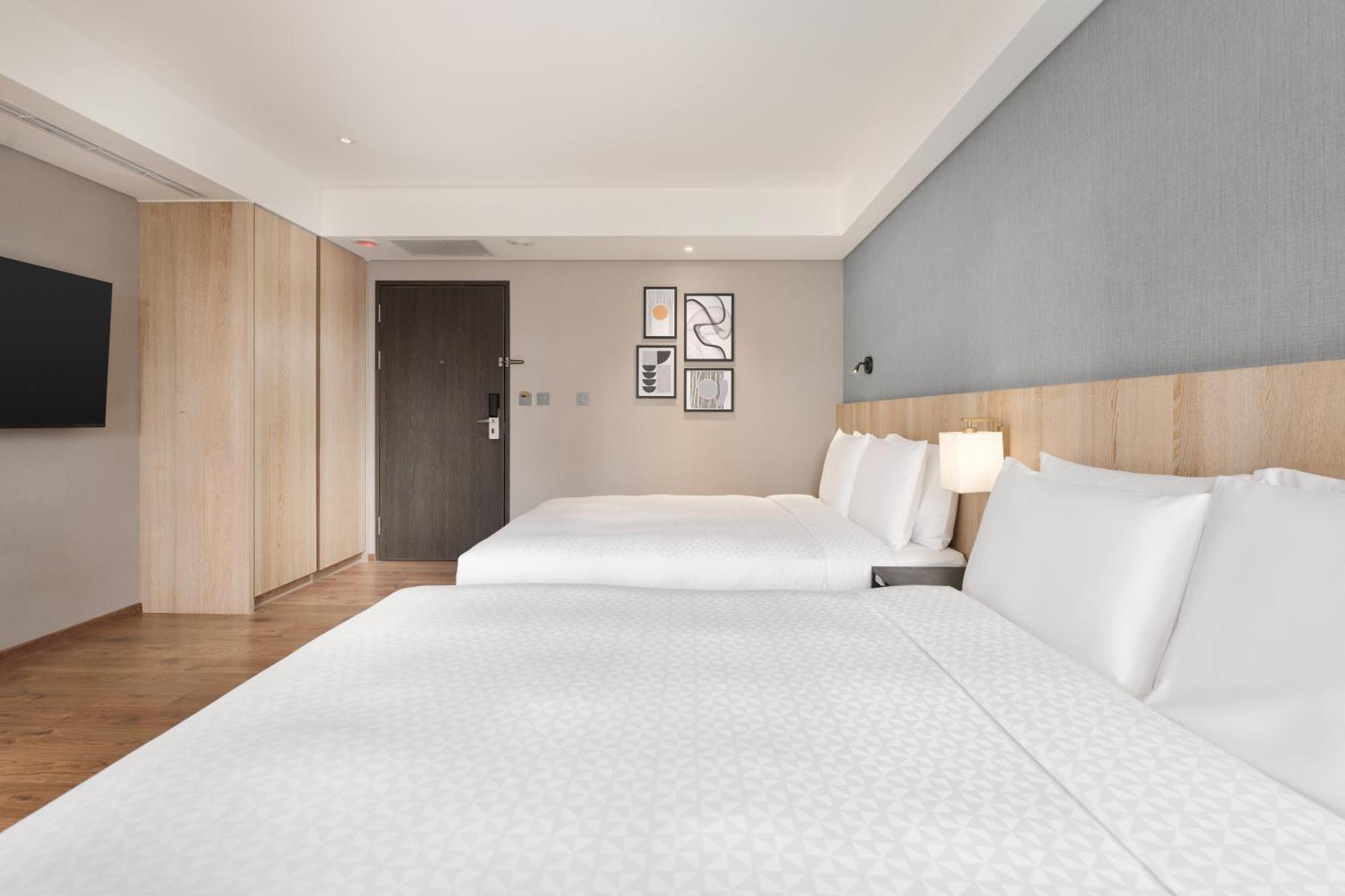 Four Points By Sheraton Yilan Jiaoxi Exteriör bild